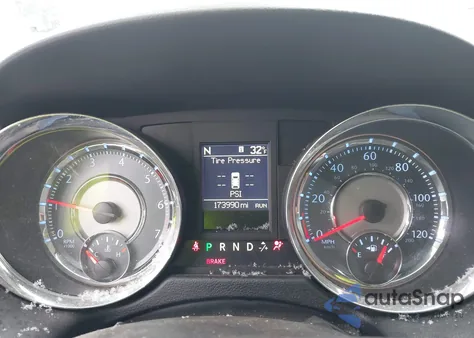 2012 Chrysler Town & Country Touring z USA, uszkodzony, nr VIN 2C4RC1BG4CR251578